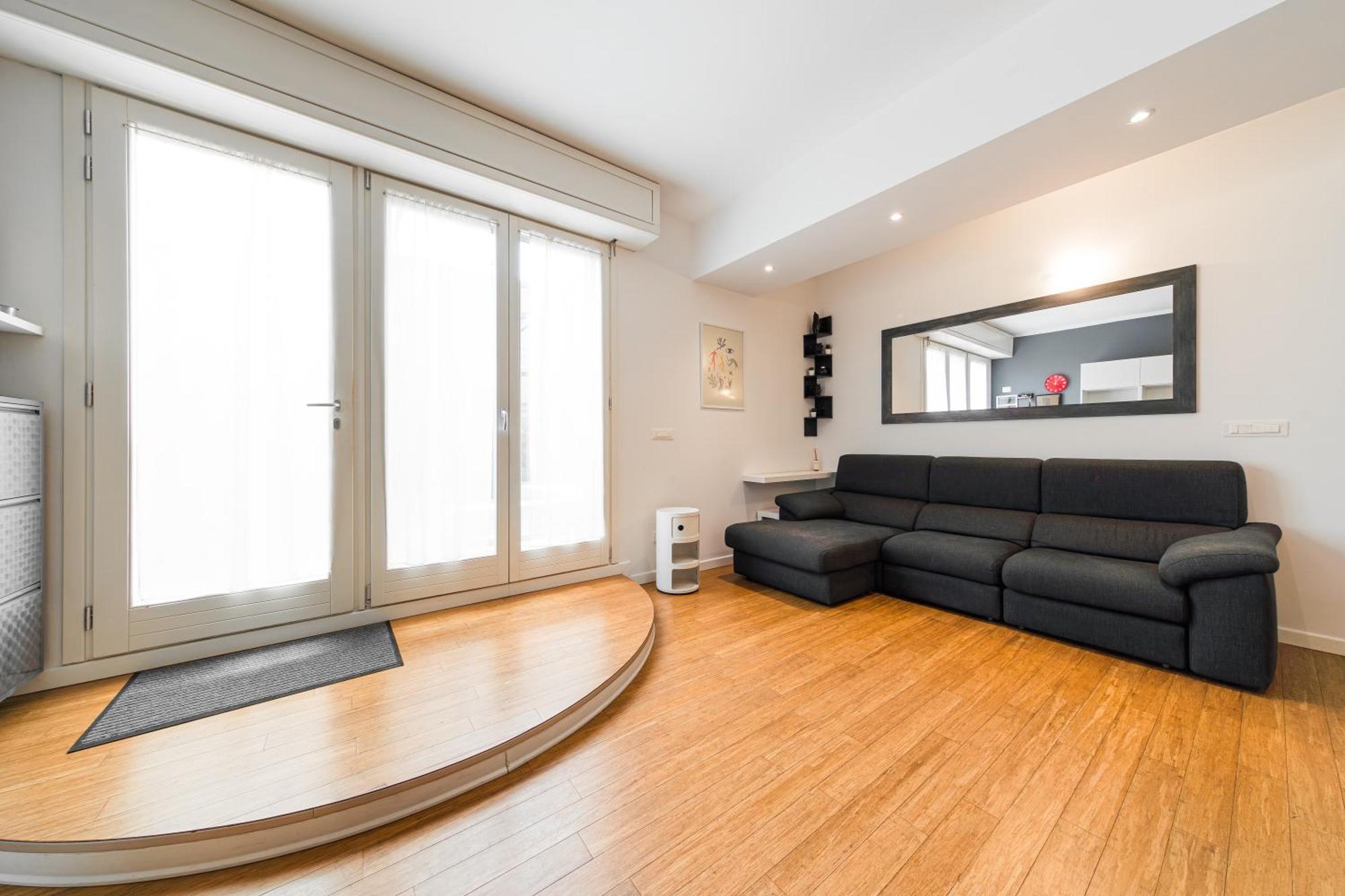 Nettuno Apartment - Private Garden In Bologna Center Экстерьер фото